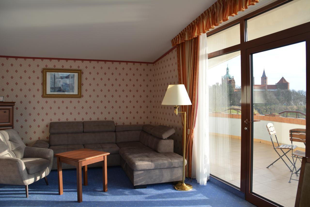 Hotel Starzynski Plock Ngoại thất bức ảnh