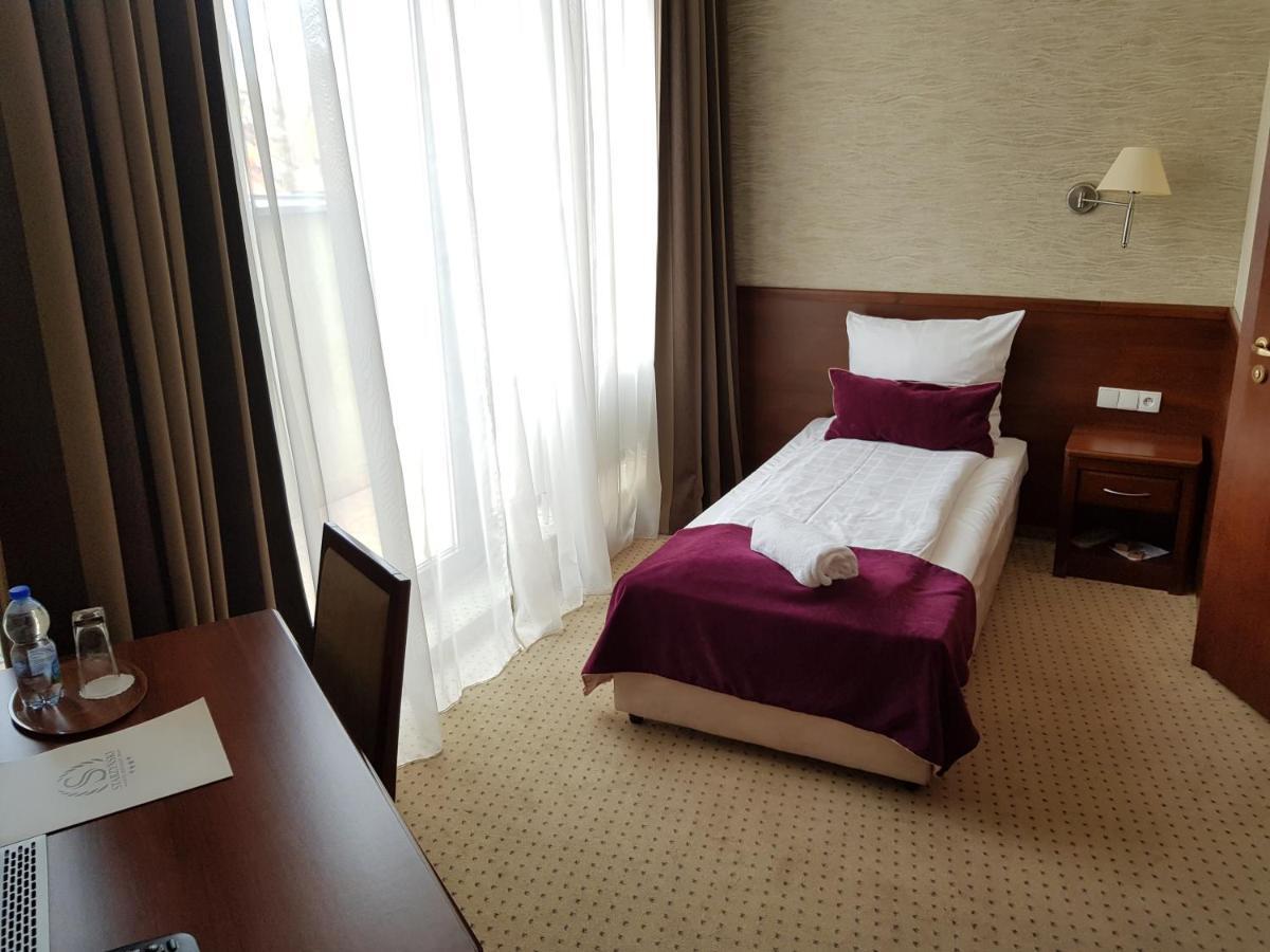 Hotel Starzynski Plock Ngoại thất bức ảnh